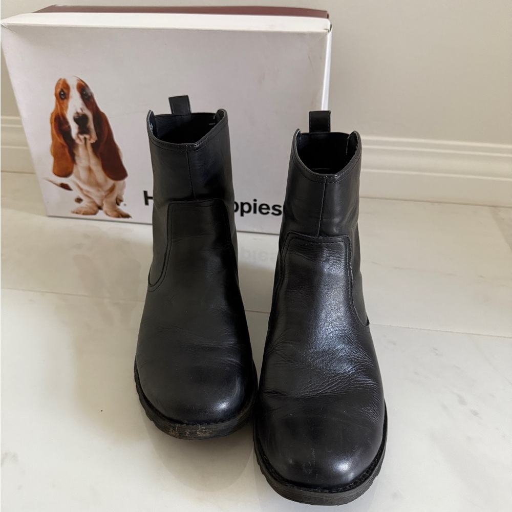Hush Puppies Women‘s Black Leather Boots